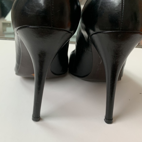 STUART WEITZMAN  LEATHER SHOES - Picture 8 of 10